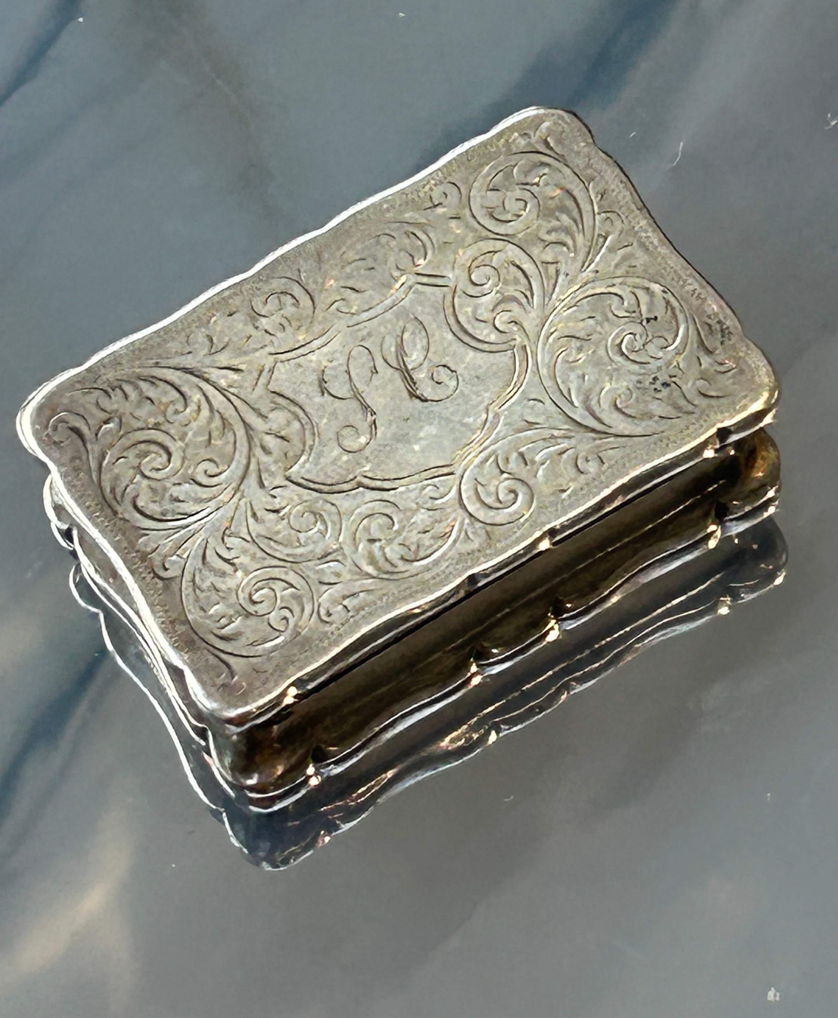1912 Edwardian Sterling Silver vinaigrette Hallmarked Birmingham Robert Chandler