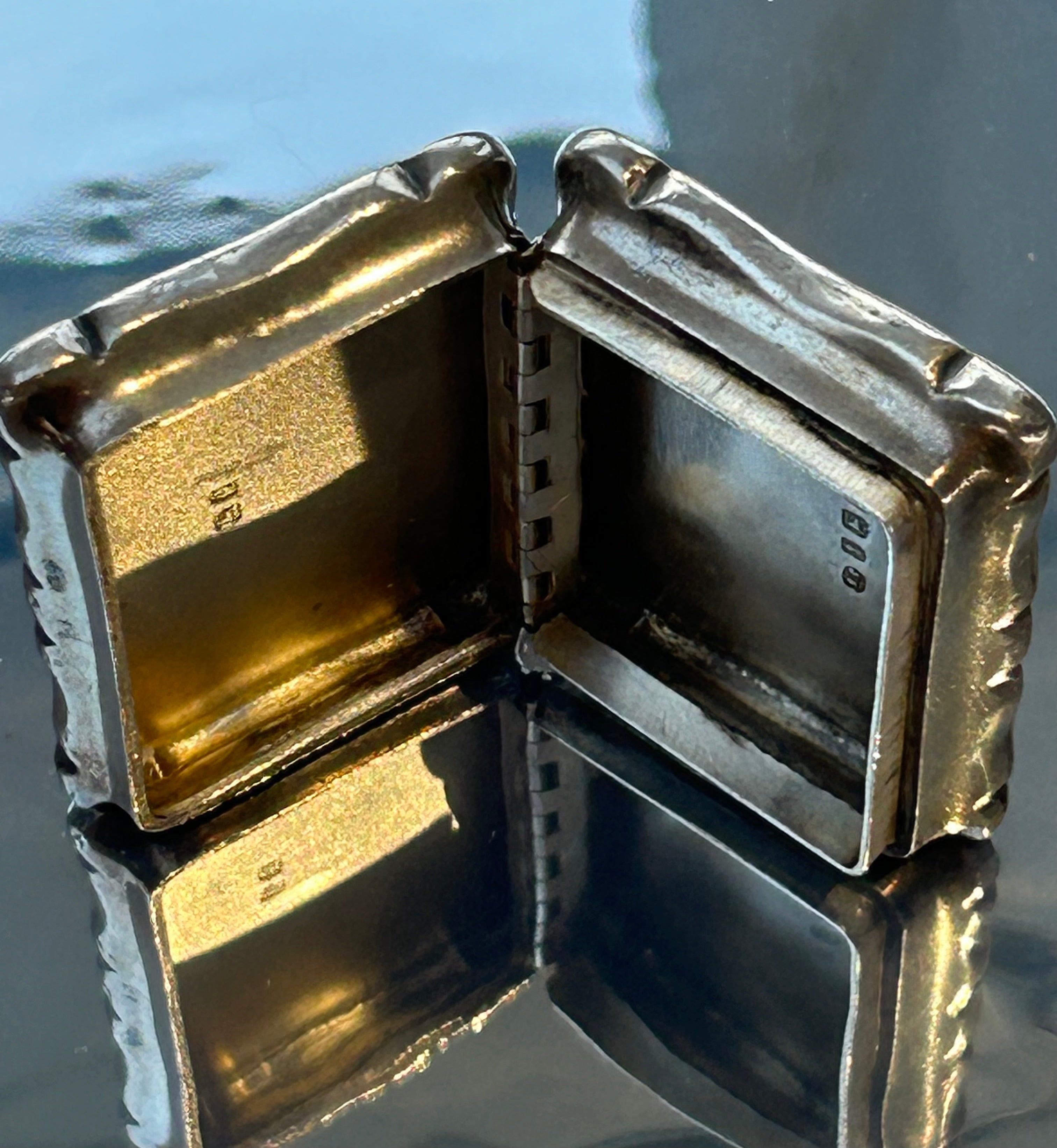 1912 Edwardian Sterling Silver vinaigrette Hallmarked Birmingham Robert Chandler